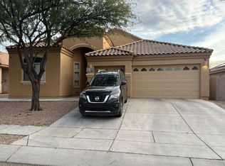 7105 W Festival Way, Tucson, AZ 85757