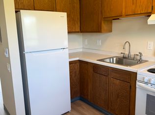 202 N Limits Rd #7, Elroy, WI 53929