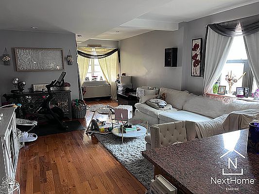 1st image of 25-25 Astoria Blvd #2B