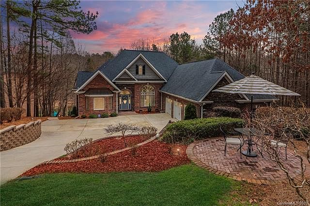 1st image of 2200 Capes Cove Dr