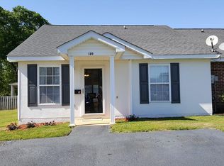 120 Pender Row Cir, Ninety Six, SC 29666