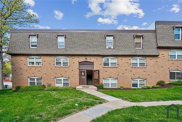 1 bed, $1,300 — Photo 3