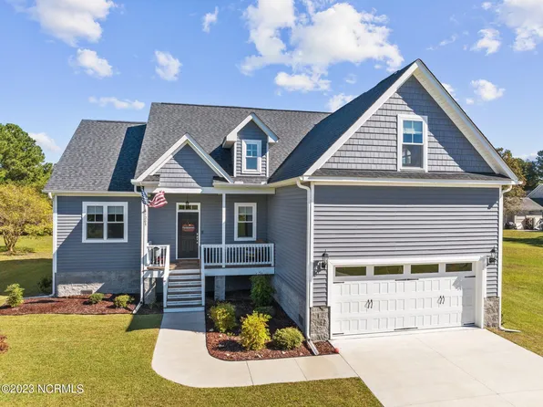 1205 Coral Reef Court, New Bern, NC 28560