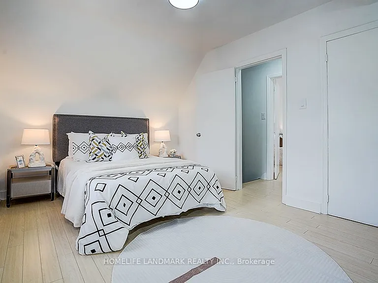335 Willowdale Ave — Photo 30