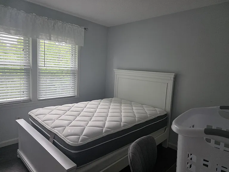 690 S Porter St #28 — Photo 9