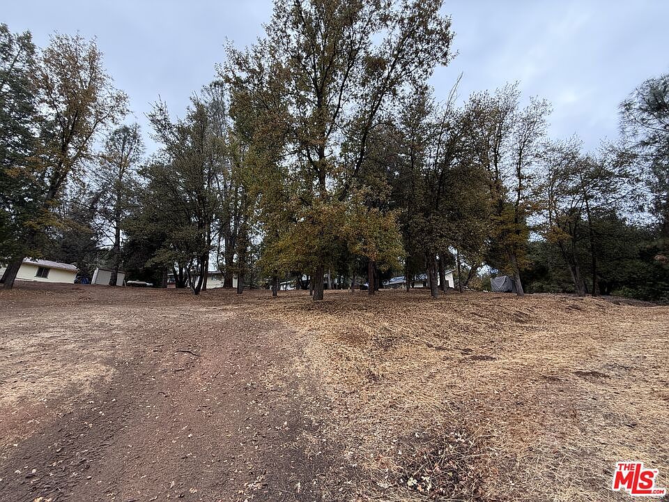 2nd image of 0 Crescent Way