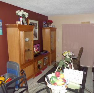 1035 W 77th St APT 403, Hialeah, FL, 33014
