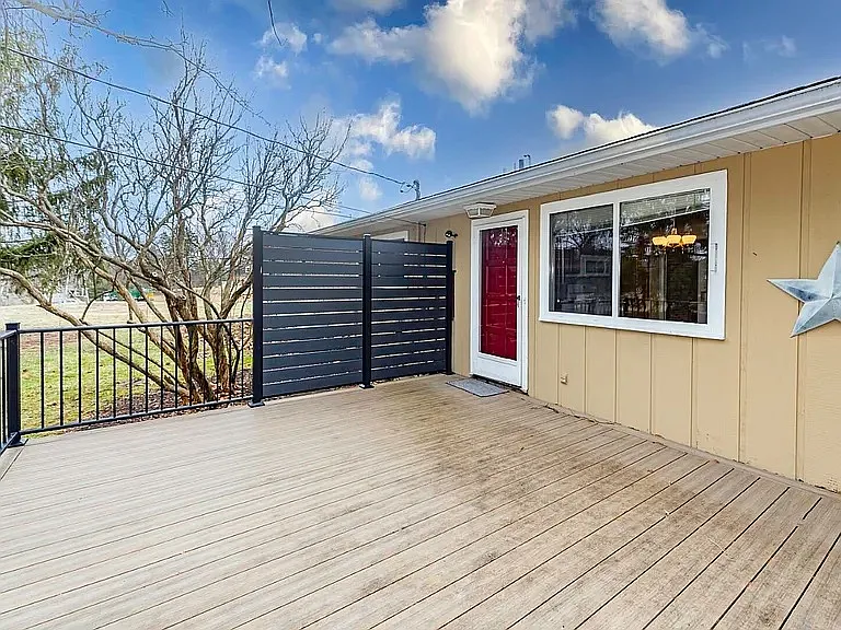 1358 Arroyo Dr — Photo 26