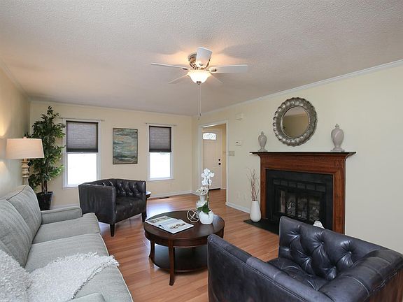 5th image of 63 Newton Dr
