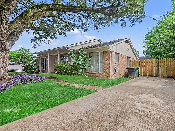 2nd image of 11226 Sagemeadow Ln