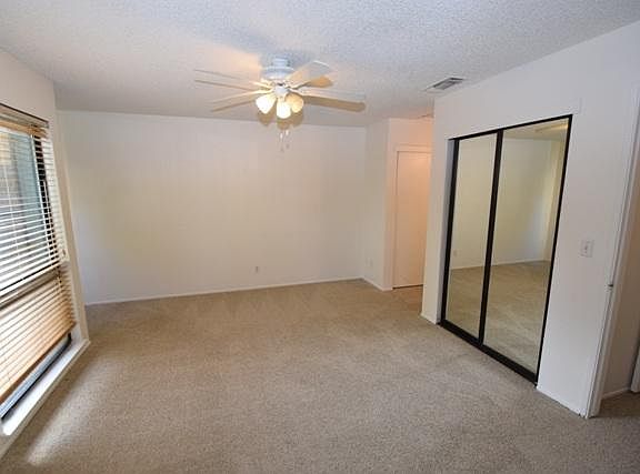 4th image of 550 Del Verde Cir Unit 6