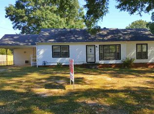 434 Chester Levee Rd, Jackson, TN 38301