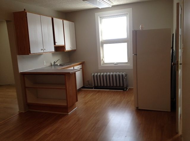1st image of 105 Lillooet St W #217