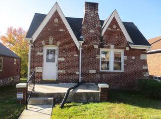 6908 Lexington Ave, Saint Louis, MO 63121