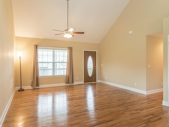 4th image of 201 Brookhill Ln