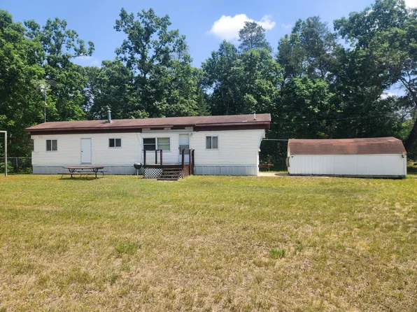 3696 W 16th St, Baldwin, MI 49304