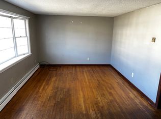 (Undisclosed Address), East Hartford, CT 06108