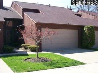 333 Katey Rose Ln #333, Euclid, OH