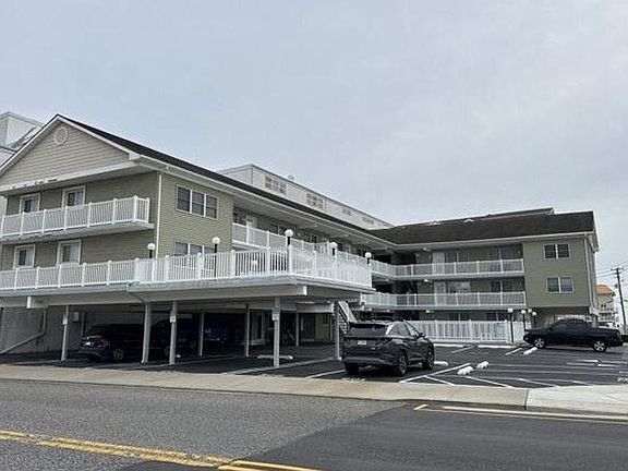 3rd image of 7203 Atlantic Ave