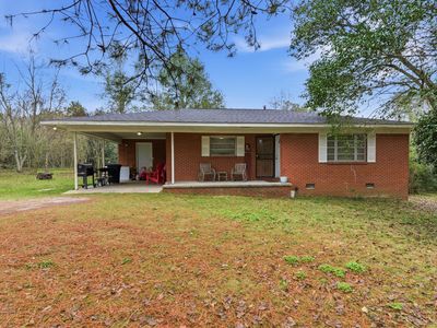 85 Country Cir, Ellisville, MS, 39437