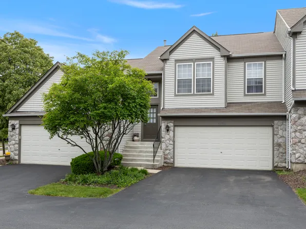 3132 Ollerton Ave, Aurora, IL 60502