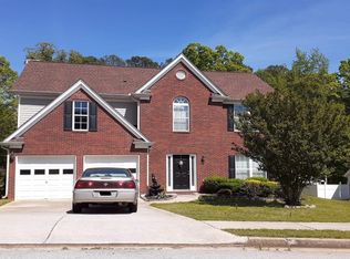 210 Meadowbrook Ct, Covington, GA