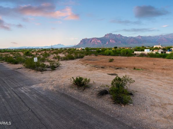 Apache Junction AZ Luxury Homes For Sale - 433 Homes | Zillow