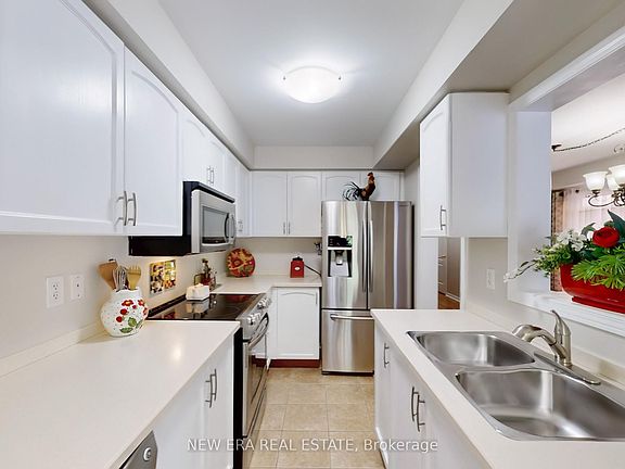 3rd image of 7360 Zinnia Pl #16