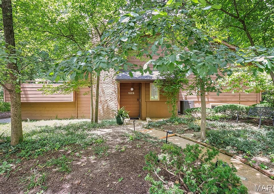 1st image of 1529 Autumn Leaf Dr