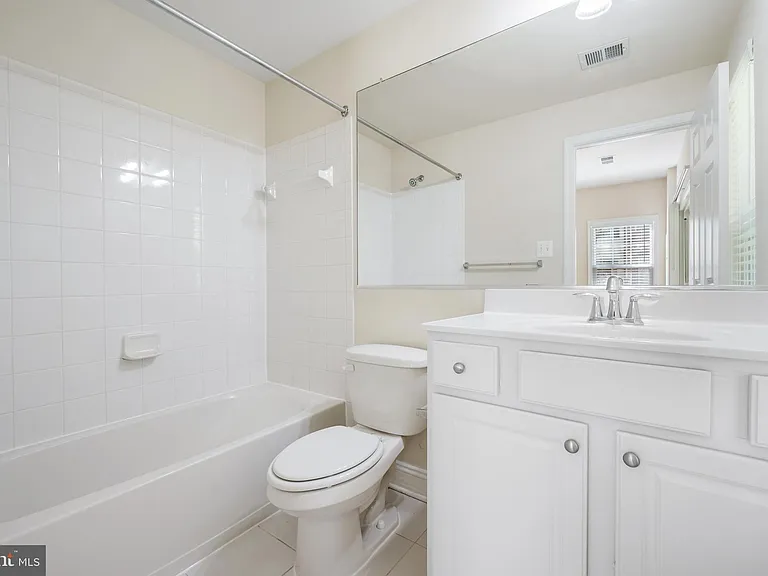 8341 Broderick Cir — Photo 26