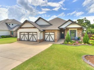 5025 Sunspear Dr, Arcadia, OK 73007
