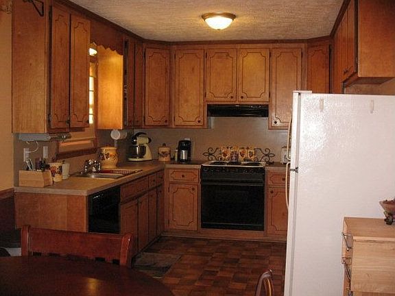2nd image of 101 Talbott Dr
