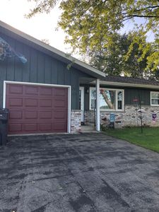 72 Stark Rd, Random Lake, WI, 53075