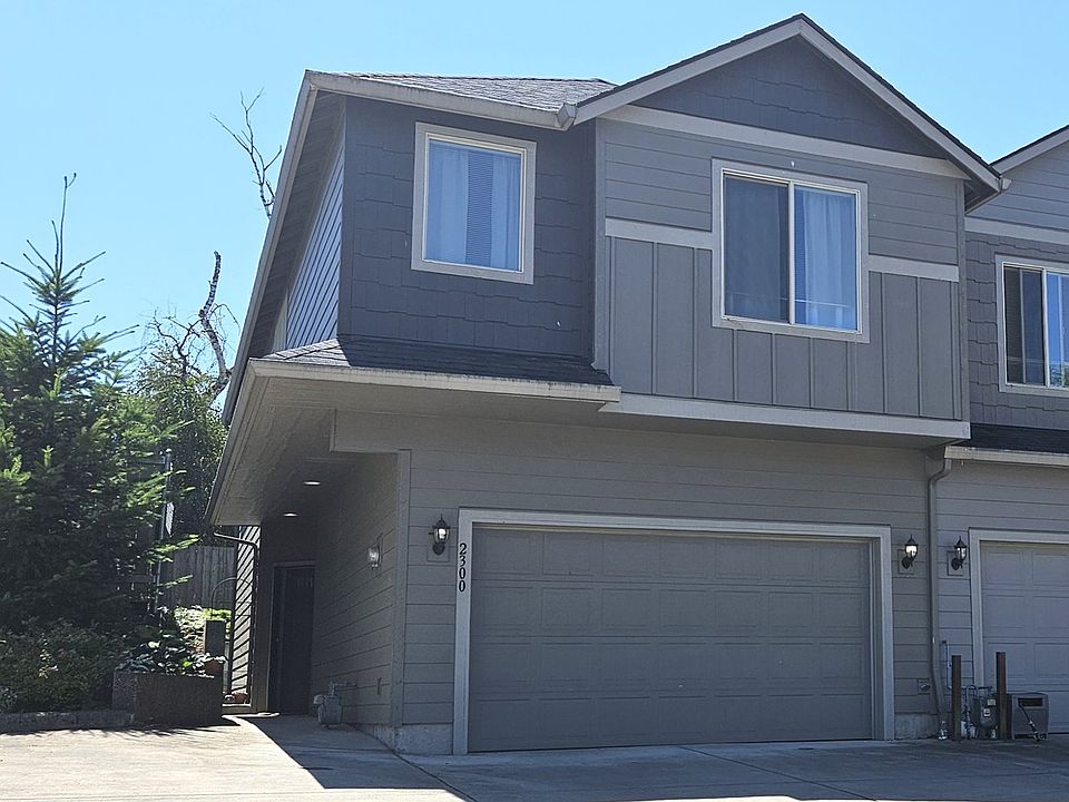 1st image of 2300 NE 130th Ave