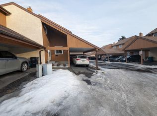 18607 66th Ave NW, Edmonton, AB