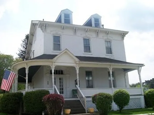 501 Grant St, East Brady, PA 16028