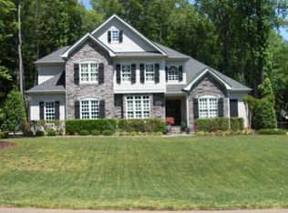 3901 Summer Brook Dr, Apex, NC 27539