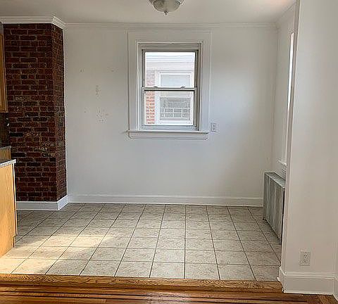 4th image of 32-41 32nd St #3