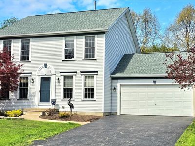 2357 Winterberry Dr, Lake View, NY, 14085