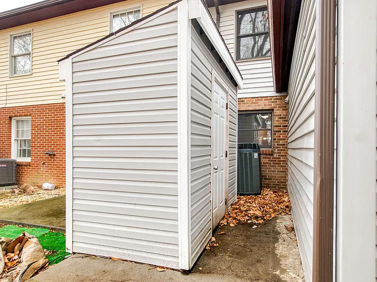 179 Franklin Parke Ct — Photo 20