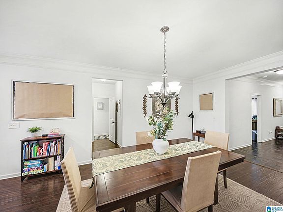 5th image of 24107 Portobello Rd