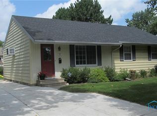 609 Southfield Dr, Maumee, OH 43537