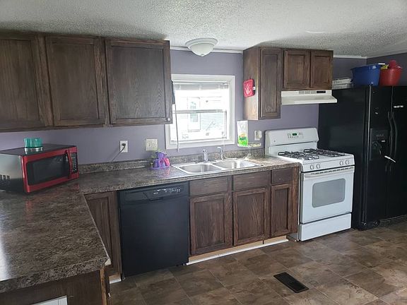 2nd image of 522 Normandy Dr