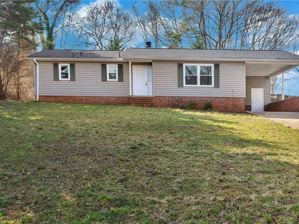 209 Thomas St, Pendleton, SC 29670