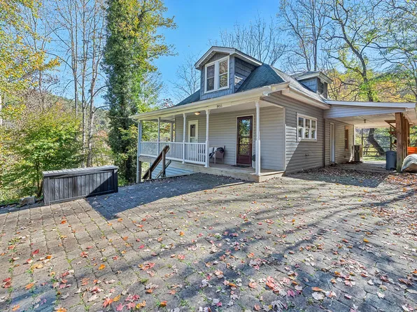 1955 Mockingbird Ln, Sylva, NC 28779