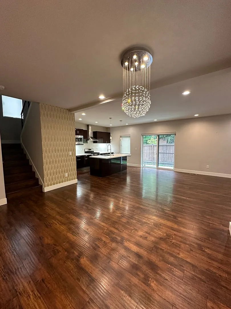 Gorgeous Modern 3 bedroom in Kent For lease — Photo 4