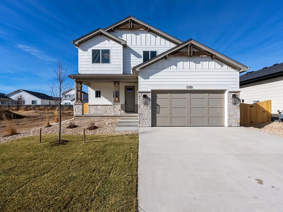 1395 S Gardenia Dr