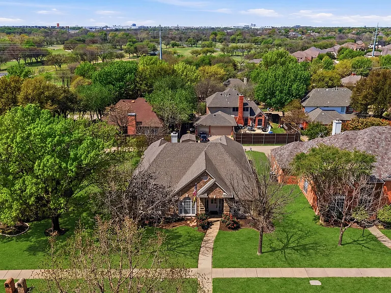 6613 Barclay Ln — Photo 35