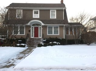 908 Chicago Ave, Downers Grove, IL 60515