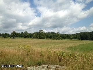4th image of Creek Dr
